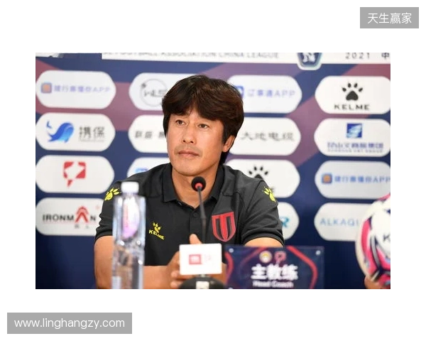 成都蓉城前主帅徐正源近况。和每年假期时一样,徐正... 成都蓉城前主帅徐正源近况。和每年假期时一样,徐正...